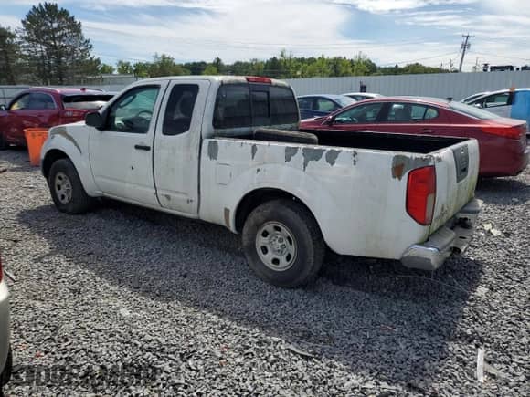 2005 Nissan Frontier XE with VIN 1N6BD06T35C452803, listed as a Copart auction lot 69600545 with 231,305 mi miles and Clean title. Bid and sale history available at DreamBid. Image 2.