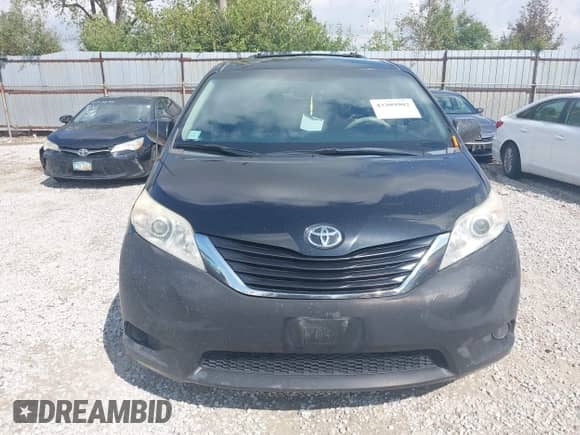 2011 Toyota Sienna LE with VIN 5TDKK3DC2BS039875, listed as a IAAI auction lot 43309902 with 302,195 mi miles and . Bid and sale history available at DreamBid. Image 12.