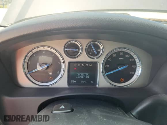 2011 Cadillac Escalade with VIN 1GYS3AEF2BR266681, listed as a Copart auction lot 63148645 with 190,887 mi miles and Clean title. Bid and sale history available at DreamBid. Image 9.