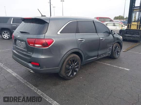 2020 Kia Sorento EX with VIN 5XYPH4A55LG665371, listed as a IAAI auction lot 41719572 with 87,759 mi miles and . Bid and sale history available at DreamBid. Image 4.
