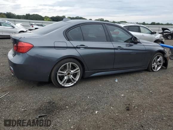 2014 BMW 3 Series 335i с VIN WBA3A9G52ENS64196, выставлен на аукционе Copart как лот 66938845 с пробегом 146 681 миль миль и Списание • Salvage title. История ставок и продаж доступна на DreamBid. Изображение 3.