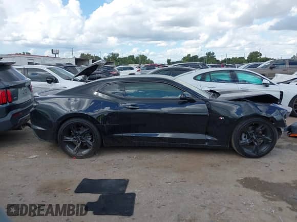 2022 Chevrolet Camaro 2LT с VIN 1G1FD1RX3N0115261, выставлен на аукционе IAAI как лот 43263351 с пробегом 42 478 миль миль и . История ставок и продаж доступна на DreamBid. Изображение 14.