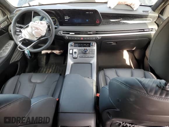 2025 Hyundai Palisade Calligraphy with VIN KM8R7DGEXSU929339, listed as a Copart auction lot 70681395 with 6,423 mi miles and Salvage title. Bid and sale history available at DreamBid. Image 8.