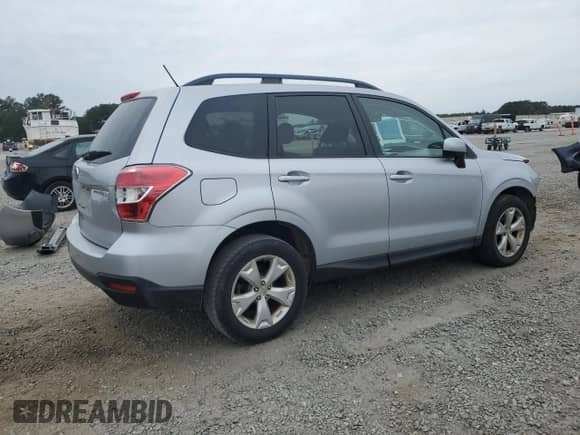 2015 Subaru Forester Premium z VIN JF2SJADCXFH447026, wystawiony jako Copart lot #82338595 z przebiegiem 114 037 mil mil oraz Szkoda całkowita • Salvage title. Historia ofert i sprzedaży dostępna na DreamBid. Obrazek 3.
