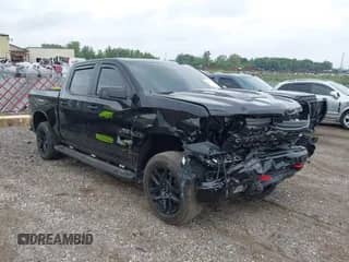 2025 Chevrolet Silverado 1500 with VIN 3GCUKFE89SG316525, listed as a IAAI auction lot 43026896 with 6,477 mi miles and . Bid and sale history available at DreamBid. Image 1.