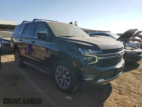 2021 Chevrolet Tahoe with VIN 1GNSKMKT8MR355007, listed as a Copart auction lot 76082323 with 48,498 mi miles and . Bid and sale history available at DreamBid. Image 4.