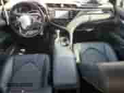 2019 Toyota Camry LE с VIN 4T1B11HK6KU735056, выставлен на аукционе Copart как лот 82243775 с пробегом 111 013 миль миль и Списание • Salvage title. История ставок и продаж доступна на DreamBid. Изображение 8.