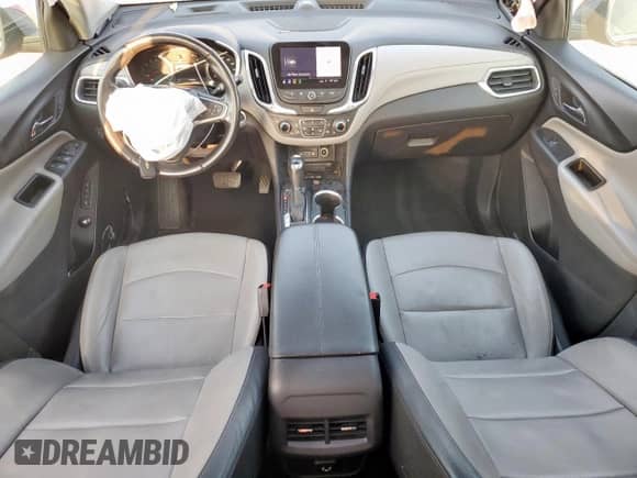 2019 Chevrolet Equinox Premier z VIN 3GNAXNEV8KS597841, wystawiony jako Copart lot #81245215 z przebiegiem 111 068 mil mil oraz Szkoda całkowita • Salvage title. Historia ofert i sprzedaży dostępna na DreamBid. Obrazek 8.