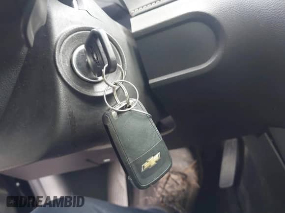 2015 Chevrolet Camaro LS с VIN 2G1FB1E30F9181329, выставлен на аукционе IAAI как лот 43401312 с пробегом 140 092 миль миль и . История ставок и продаж доступна на DreamBid. Изображение 11.