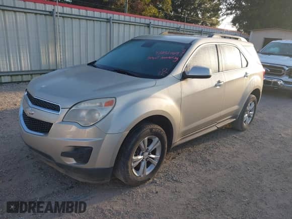 2013 Chevrolet Equinox LT z VIN 1GNALDEKXDZ116201, wystawiony jako IAAI lot #43292709 z przebiegiem 212 803 mil mil oraz . Historia ofert i sprzedaży dostępna na DreamBid. Obrazek 2.