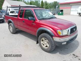 2004 Toyota Tacoma с VIN 5TEWN72N44Z416765, выставлен на аукционе IAAI как лот 42437923 с пробегом 221 866 миль миль и . История ставок и продаж доступна на DreamBid. Изображение 1.