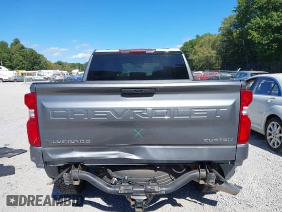 2020 Chevrolet Silverado 1500 Custom with VIN 1GCPYBEH8LZ250359, listed as a IAAI auction lot 43265931 with 90,258 mi miles and . Bid and sale history available at DreamBid. Image 15.