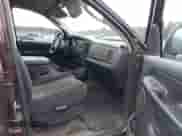 2004 Dodge 1500 SLT z VIN 1D7HU18D34S738668, wystawiony jako IAAI lot #43552508 z przebiegiem Nie podano mil oraz . Historia ofert i sprzedaży dostępna na DreamBid. Obrazek 5.