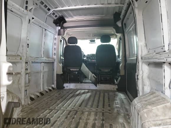 2020 Ram ProMaster Cargo с VIN 3C6TRVBG5LE111527, выставлен на аукционе Copart как лот 64372855 с пробегом Не указан миль и Чистый • Clean title. История ставок и продаж доступна на DreamBid. Изображение 11.