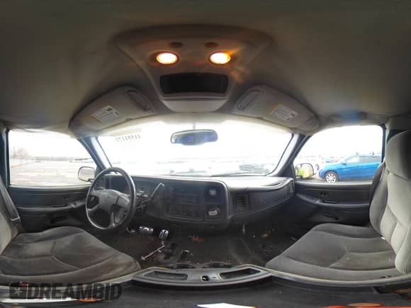 2005 Chevrolet Silverado 1500 Work Truck with VIN 1GCEK19V55Z101185, listed as a IAAI auction lot 41551172 with 289,918 mi miles and . Bid and sale history available at DreamBid. Image 20.