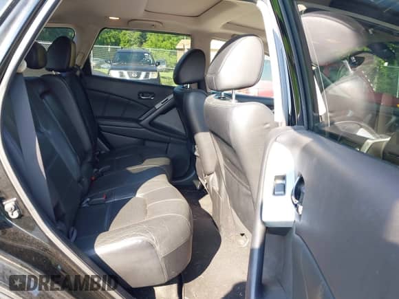 2012 Nissan Murano S с VIN JN8AZ1MW8CW220992, выставлен на аукционе IAAI как лот 42631249 с пробегом 266 123 миль миль и . История ставок и продаж доступна на DreamBid. Изображение 8.