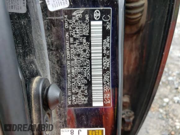 2015 Toyota Prius Two with VIN JTDKN3DU5F1875912, listed as a Copart auction lot 82202395 with 242,314 mi miles and Clean title. Bid and sale history available at DreamBid. Image 12.