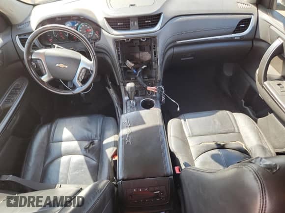 2017 Chevrolet Traverse LT с VIN 1GNKVHKD3HJ186588, выставлен на аукционе Copart как лот 81852355 с пробегом Не указан миль и Списание • Salvage title. История ставок и продаж доступна на DreamBid. Изображение 8.