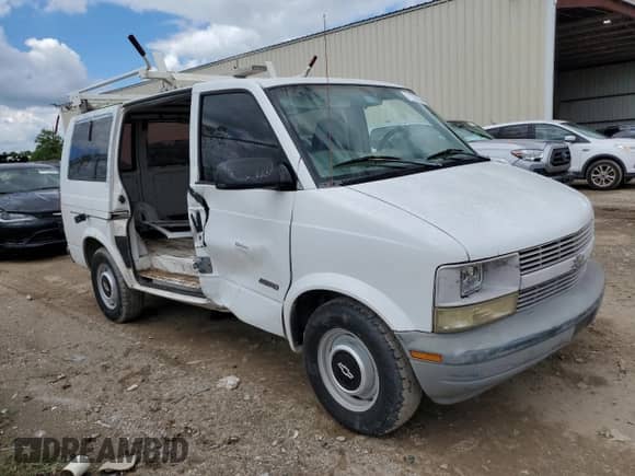 1998 Chevrolet Astro Cargo с VIN 1GCDM19W6WB178818, выставлен на аукционе Copart как лот 71222034 с пробегом 95 128 миль миль и Списание • Salvage title. История ставок и продаж доступна на DreamBid. Изображение 4.