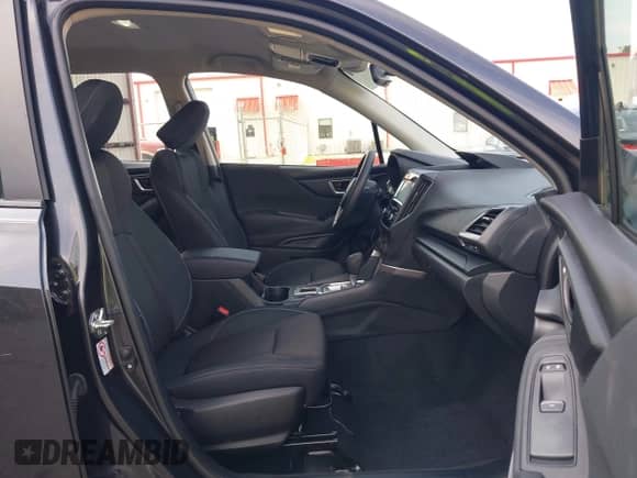 2019 Subaru Forester with VIN JF2SKACC9KH457457, listed as a IAAI auction lot 42846451 with 18,935 mi miles and . Bid and sale history available at DreamBid. Image 5.