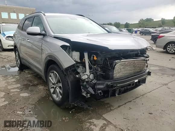 2019 Hyundai Santa Fe SE с VIN KM8SMDHF4KU302735, выставлен на аукционе Copart как лот 59503085 с пробегом 76 298 миль миль и Списание • Salvage title. История ставок и продаж доступна на DreamBid. Изображение 15.