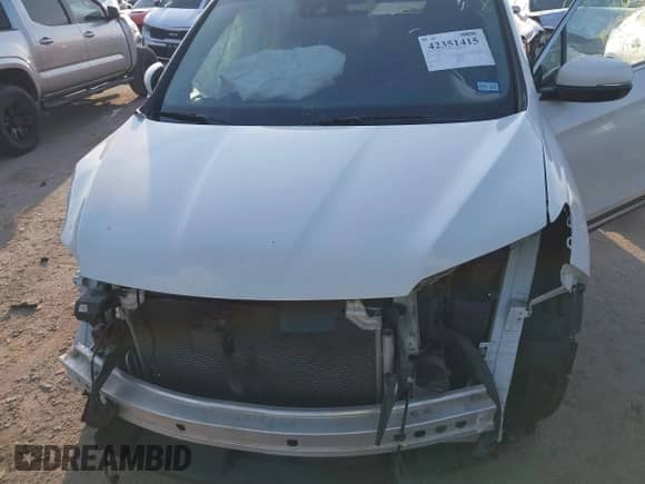 2020 Honda Pilot Elite with VIN 5FNYF6H05LB028181, listed as a IAAI auction lot 42351415 with 78,437 mi miles and . Bid and sale history available at DreamBid. Image 6.