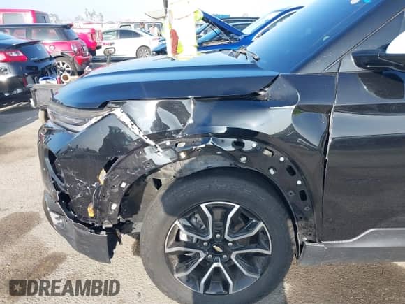 2023 Chevrolet TrailBlazer ACTIV с VIN KL79MVSL7PB154006, выставлен на аукционе IAAI как лот 43205160 с пробегом 32 616 миль миль и . История ставок и продаж доступна на DreamBid. Изображение 6.