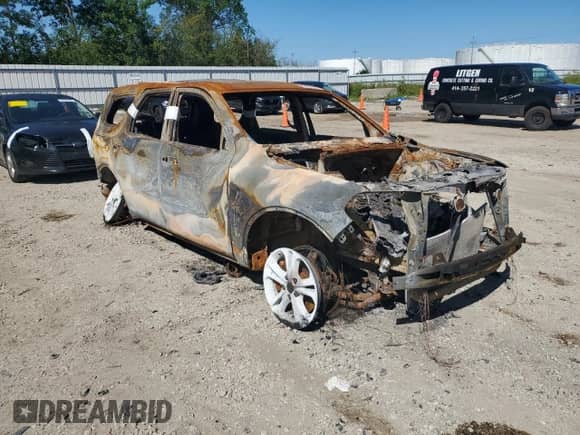 2011 Dodge Durango Crew with VIN 1D4SE4GTXBC628296, listed as a Copart auction lot 69197595 with Not provided miles and Non repairable. Bid and sale history available at DreamBid. Image 4.