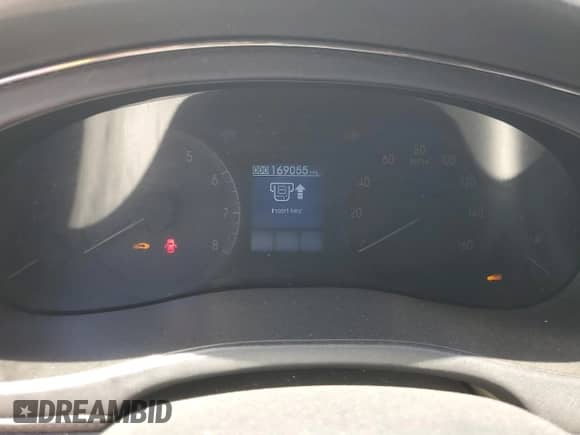 2010 Hyundai Genesis with VIN KMHGC4DF3AU071520, listed as a Copart auction lot 68108995 with 169,055 mi miles and Salvage title. Bid and sale history available at DreamBid. Image 9.