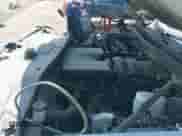 2015 Chevrolet Silverado 1500 LT z VIN 1GCVKREHXFZ431825, wystawiony jako IAAI lot #42714255 z przebiegiem 172 750 mil mil oraz . Historia ofert i sprzedaży dostępna na DreamBid. Obrazek 20.