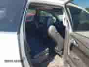 2015 Chevrolet Traverse LT с VIN 1GNKRHKD1FJ158676, выставлен на аукционе IAAI как лот 43179353 с пробегом 250 131 миль миль и . История ставок и продаж доступна на DreamBid. Изображение 8.