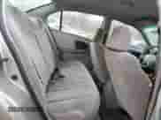 2003 Chevrolet Malibu z VIN 1G1ND52J33M714112, wystawiony jako Copart lot #79636324 z przebiegiem 142 615 mil mil oraz Czysty tytuł • Clean title. Historia ofert i sprzedaży dostępna na DreamBid. Obrazek 10.