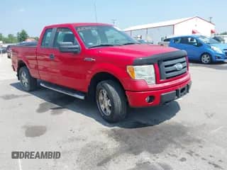 2009 Ford F-150 STX with VIN 1FTRX14839KC89773, listed as a IAAI auction lot 42717125 with 121,624 mi miles and . Bid and sale history available at DreamBid. Image 1.