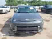 2024 Hyundai Kona SE с VIN KM8HA3AB7RU087110, выставлен на аукционе IAAI как лот 42989501 с пробегом 16 982 миль миль и . История ставок и продаж доступна на DreamBid. Изображение 13.