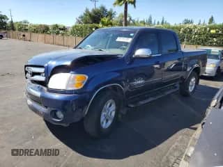 2004 Toyota Tundra SR5 с VIN 5TBET341X4S443964, выставлен на аукционе Copart как лот 69156295 с пробегом 186 353 миль миль и Списание • Salvage title. История ставок и продаж доступна на DreamBid. Изображение 1.