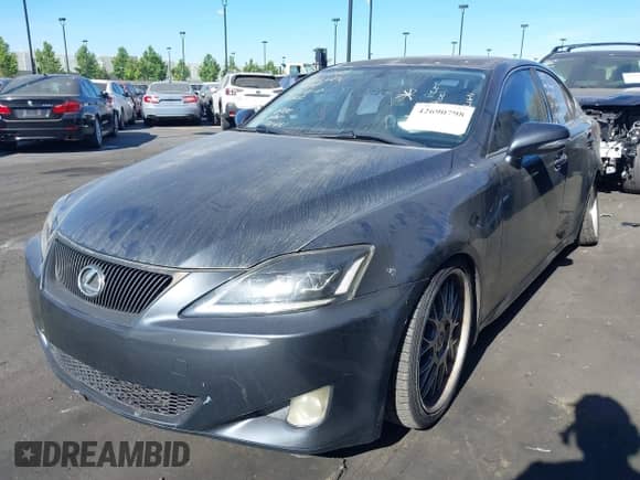 2008 Lexus IS 350 with VIN JTHBE262682015664, listed as a IAAI auction lot 42690798 with 156,643 mi miles and . Bid and sale history available at DreamBid. Image 2.