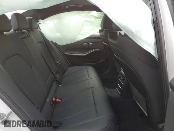 2021 BMW 3 Series 330e xDrive z VIN WBA5P9C06MFK97759, wystawiony jako Copart lot #70629822 z przebiegiem Nie podano mil oraz . Historia ofert i sprzedaży dostępna na DreamBid. Obrazek 10.