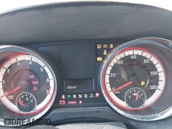 2016 Dodge Grand Caravan SXT with VIN 2C4RDGCG4GR161335, listed as a IAAI auction lot 43414142 with 124,679 mi miles and . Bid and sale history available at DreamBid. Image 7.