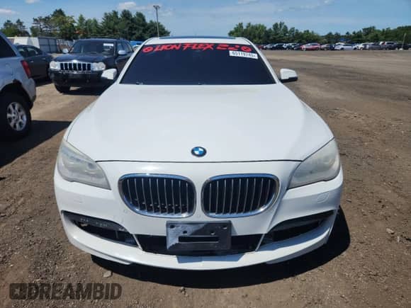 2015 BMW 7 Series 750Li с VIN WBAYE8C59FD782291, выставлен на аукционе Copart как лот 65119745 с пробегом 159 479 миль миль и Списание • Salvage title. История ставок и продаж доступна на DreamBid. Изображение 5.