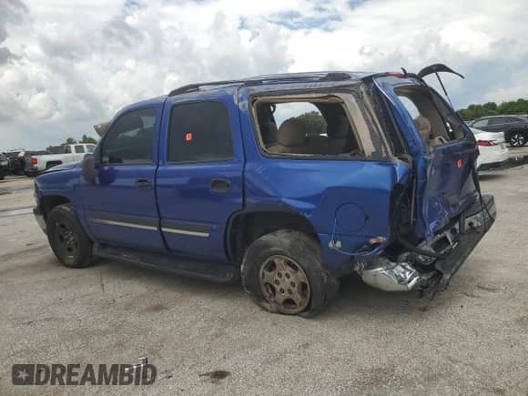 2004 Chevrolet Tahoe LS with VIN 1GNEC13V44R310025, listed as a Copart auction lot 70484315 with Not provided miles and Salvage title. Bid and sale history available at DreamBid. Image 2.