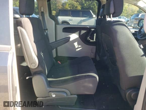 2018 Dodge Grand Caravan SE with VIN 2C4RDGBG5JR272100, listed as a Copart auction lot 82449335 with 28,639 mi miles and Clean title. Bid and sale history available at DreamBid. Image 11.