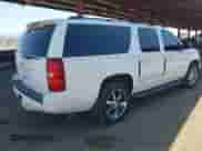 2007 Chevrolet Suburban LTZ z VIN 3GNFC16J57G113284, wystawiony jako IAAI lot #42477695 z przebiegiem Nie podano mil oraz . Historia ofert i sprzedaży dostępna na DreamBid. Obrazek 4.