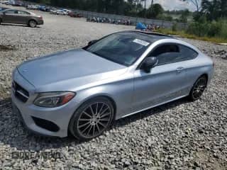 2017 Mercedes-Benz C 300 с VIN WDDWJ4JB0HF372290, выставлен на аукционе Copart как лот 71498285 с пробегом 147 583 миль миль и Списание • Salvage title. История ставок и продаж доступна на DreamBid. Изображение 1.
