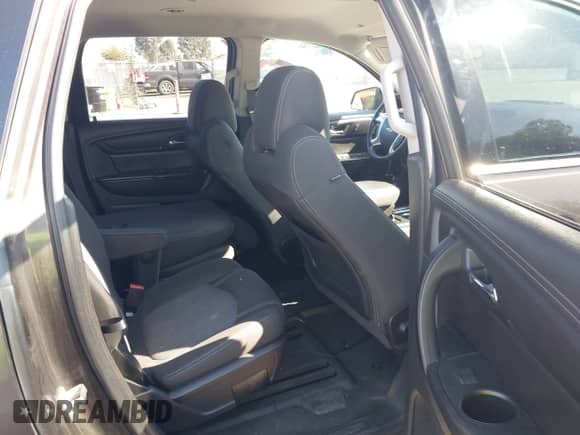 2015 Chevrolet Traverse LT z VIN 1GNKRHKD8FJ168217, wystawiony jako IAAI lot #43575623 z przebiegiem 215 964 mil mil oraz . Historia ofert i sprzedaży dostępna na DreamBid. Obrazek 8.