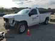 2024 Chevrolet Silverado 1500 Work Truck z VIN 3GCNAAEK7RG162669, wystawiony jako Copart lot #80758215 z przebiegiem 39 940 mil mil oraz Szkoda całkowita • Salvage title. Historia ofert i sprzedaży dostępna na DreamBid. Obrazek 1.