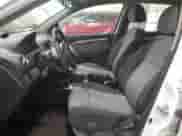 2011 Chevrolet Aveo LS z VIN KL1TD6DE3BB115412, wystawiony jako Copart lot #81599074 z przebiegiem 71 607 mil mil oraz Czysty tytuł • Clean title. Historia ofert i sprzedaży dostępna na DreamBid. Obrazek 7.