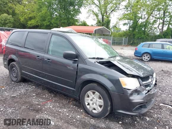 2012 Dodge Grand Caravan SE z VIN 2C4RDGBG2CR160230, wystawiony jako IAAI lot #42208654 z przebiegiem 140 726 mil mil oraz . Historia ofert i sprzedaży dostępna na DreamBid. Obrazek 1.
