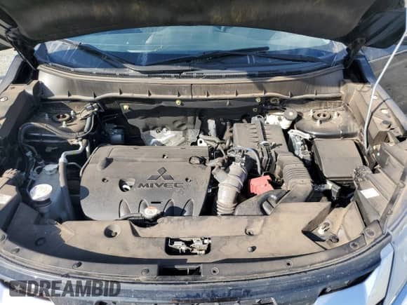 2021 Mitsubishi Outlander SE с VIN JA4APVAU5MU029985, выставлен на аукционе Copart как лот 70472385 с пробегом 81 596 миль миль и Списание • Salvage title. История ставок и продаж доступна на DreamBid. Изображение 12.