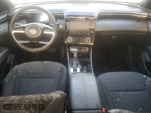 2023 Hyundai Santa Cruz SEL с VIN 5NTJC4AEXPH053557, выставлен на аукционе Copart как лот 70206074 с пробегом Не указан миль и На запчасти • Non repairable. История ставок и продаж доступна на DreamBid. Изображение 8.