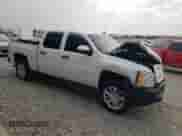 2007 Chevrolet Silverado 1500 LS с VIN 2GCEK13CX71539610, выставлен на аукционе Copart как лот 72782084 с пробегом 213 968 миль миль и Списание • Salvage title. История ставок и продаж доступна на DreamBid. Изображение 4.